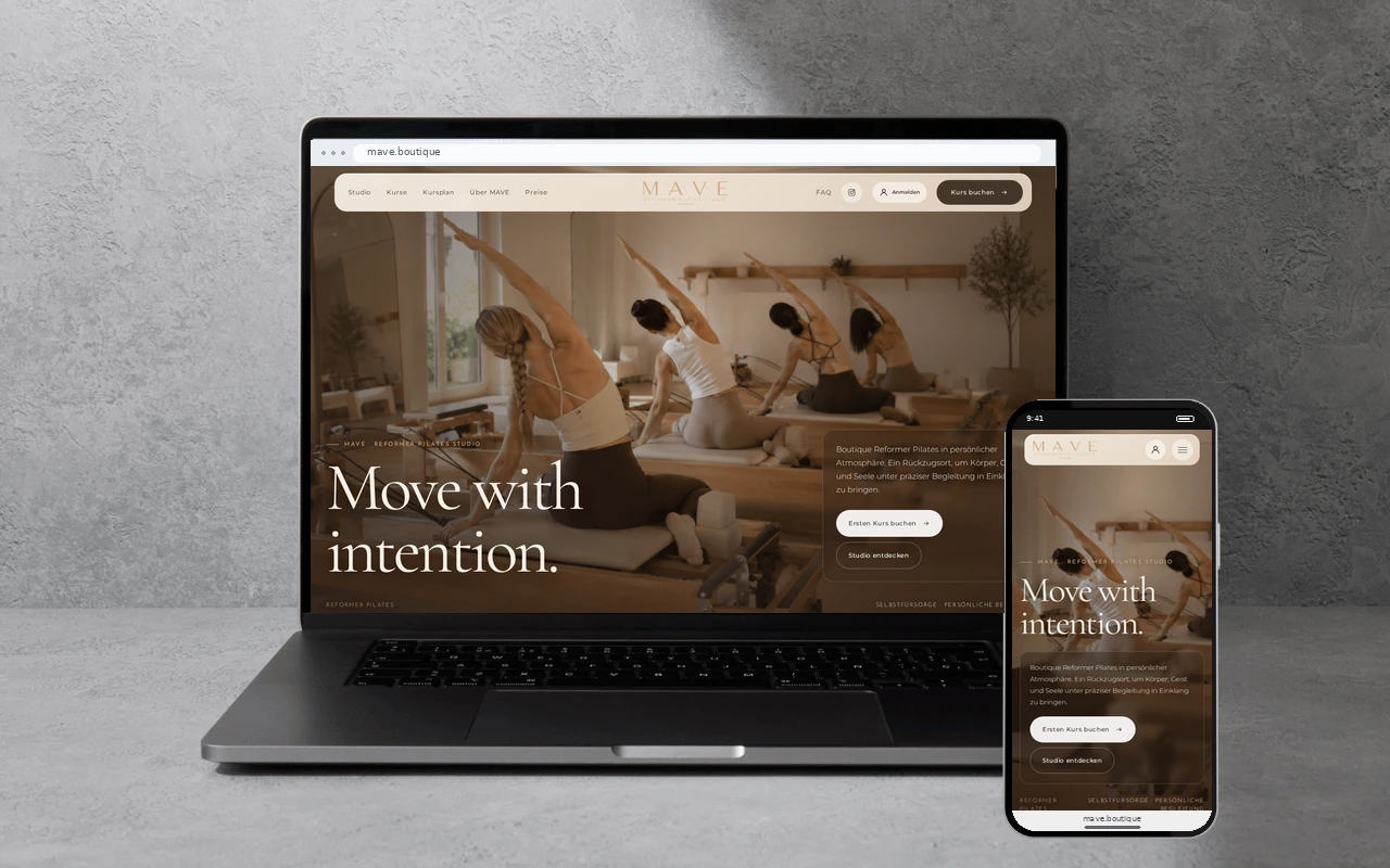 MAVE: Reformer Pilates-Website auf Laptop und Smartphone